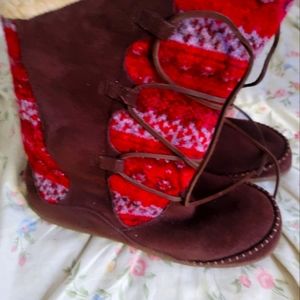 Acorn Crosslander size 10